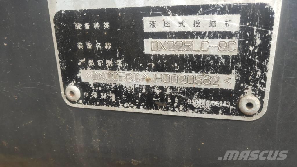 Doosan DX225LC-9C Εκσκαφείς με ερπύστριες