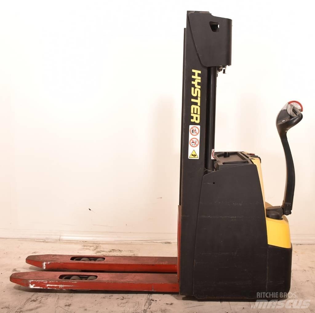 Hyster S1.4 Παλετοφόρα πεζού χειριστή με ιστό