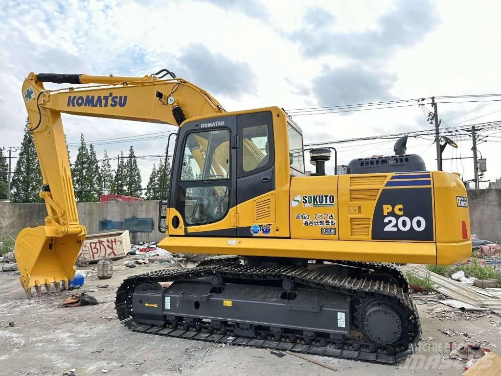 Komatsu PC200-8 Εκσκαφείς με ερπύστριες
