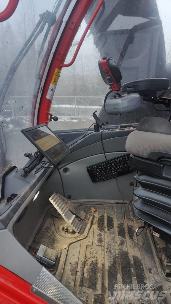Komatsu 931XC Θεριζοαλωνιστικές μηχανές