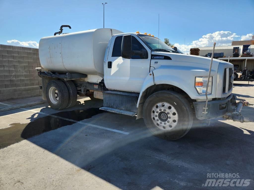 Ford F 650 Βυτία νερού