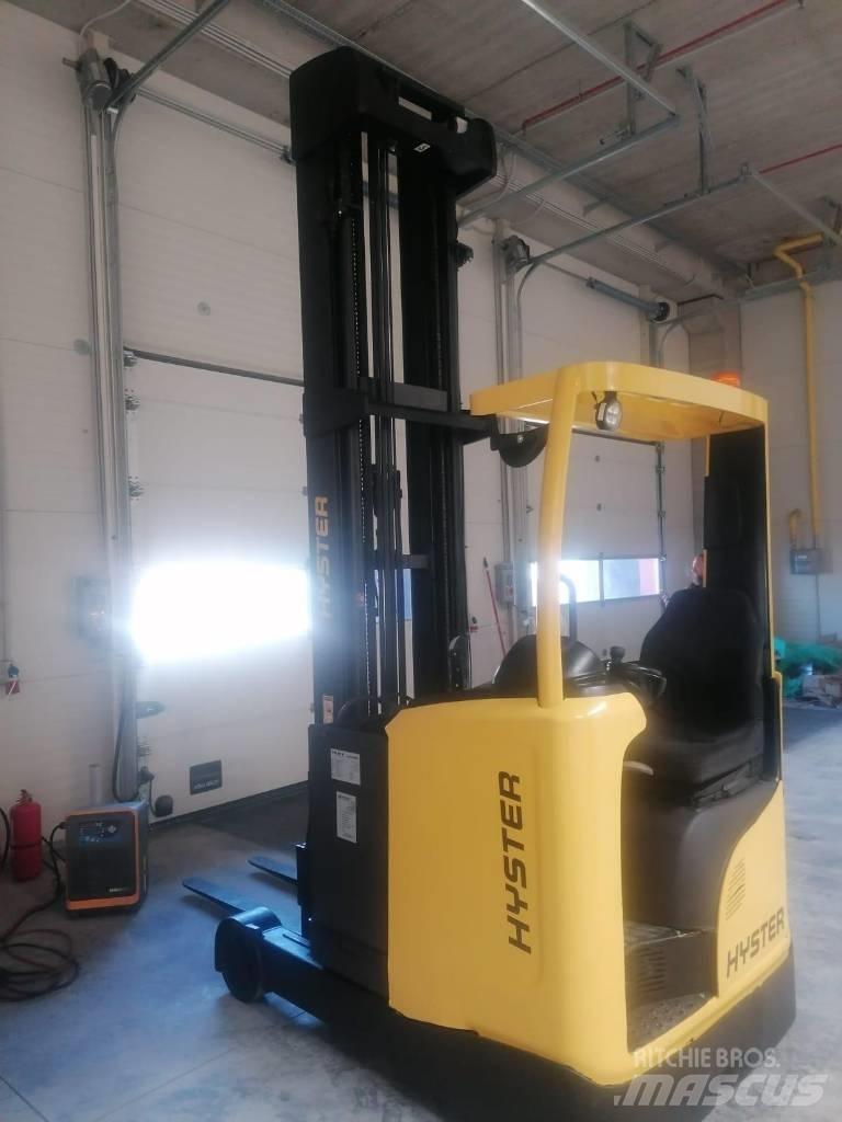 Hyster R 1.6 Ανυψωτικά στενών δρόμων