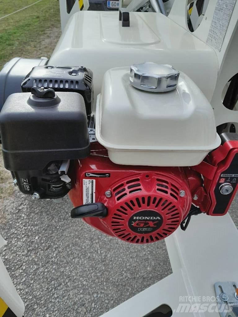 Matilsa Parma 15t Εναέριες πλατφόρμες τοποθετημένες σε ρυμούλκα