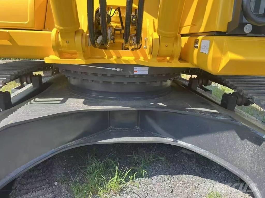 Komatsu 300-7 Εκσκαφείς με ερπύστριες