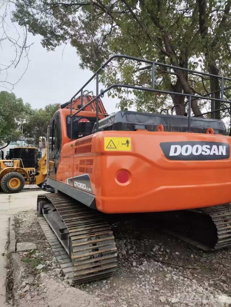 Doosan DX300LC-9c Εκσκαφείς με ερπύστριες