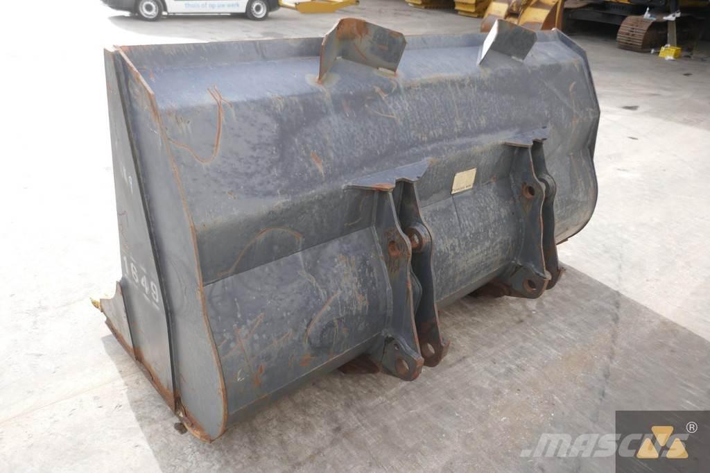 Volvo L120B Bucket Κουβάδες