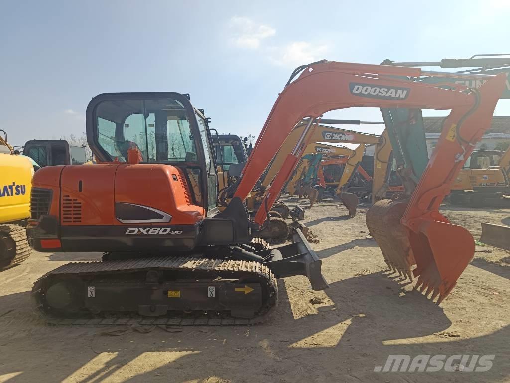 Doosan DX60-9C Εκσκαφείς με ερπύστριες