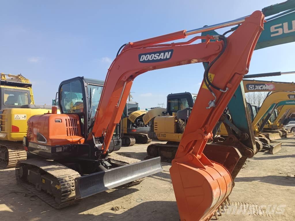 Doosan DX60-9C Εκσκαφείς με ερπύστριες