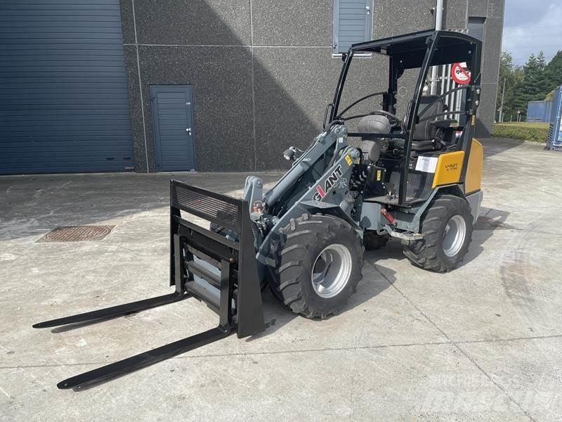 GiANT V 452 T XTRA Φορτωτές με λάστιχα (Τροχοφόροι)