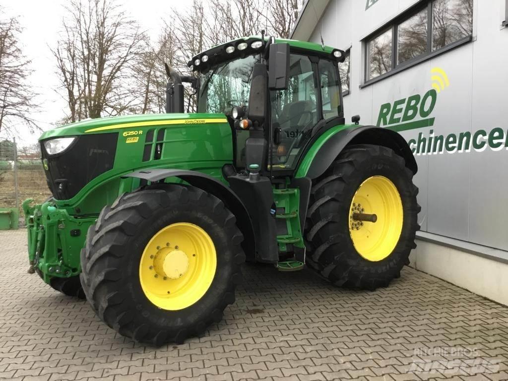 John Deere 6250R Τρακτέρ