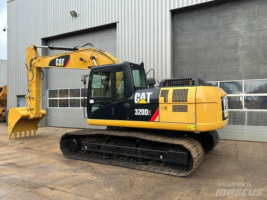 CAT 320D2 Εκσκαφείς με ερπύστριες