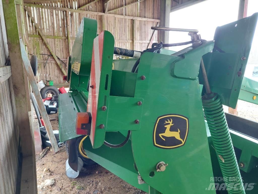 John Deere 730 Χορτοκοπτικά-διαμορφωτές