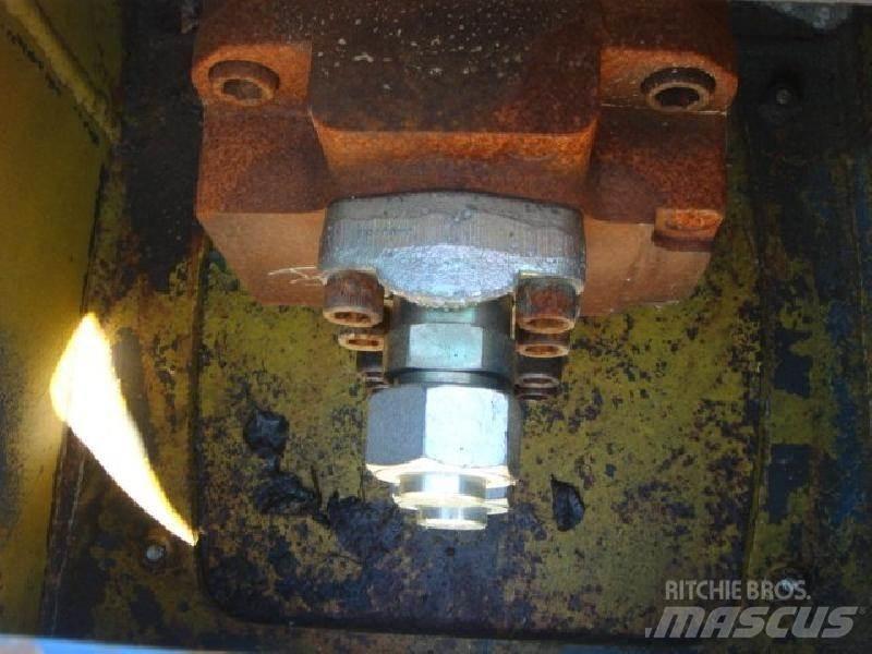  Eickhoff ETH30 Εκσκαφέας χανδάκων
