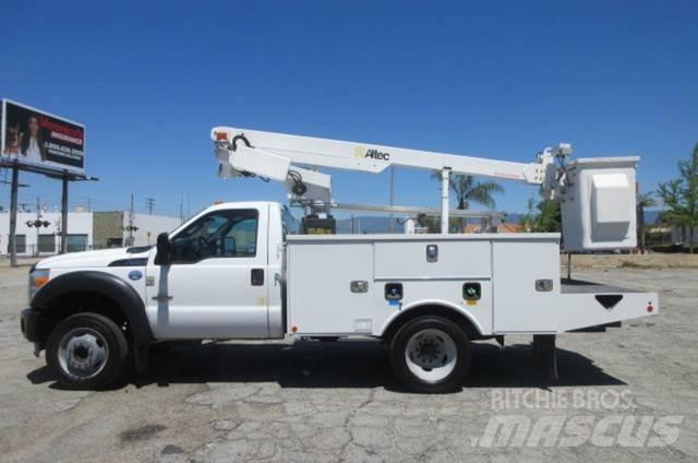 Ford F450 Εναέριες πλατφόρμες τοποθετημένες σε φορτηγό