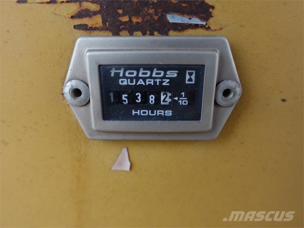 Bron 150 Εκσκαφέας χανδάκων