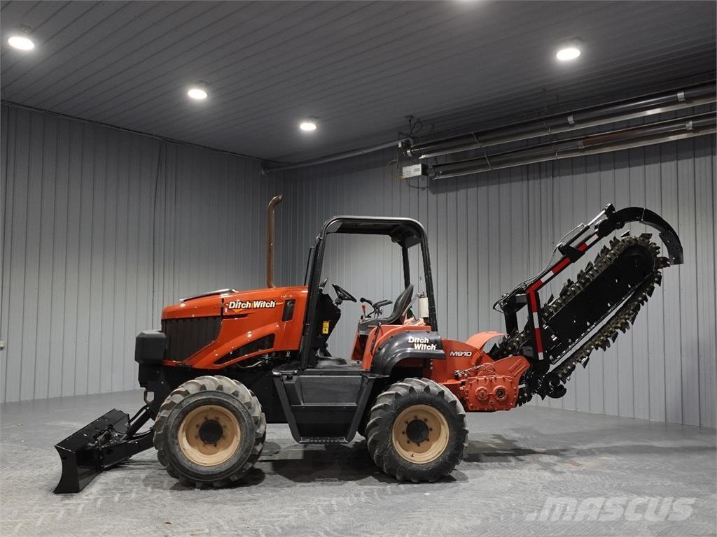 Ditch Witch RT100 Εκσκαφέας χανδάκων