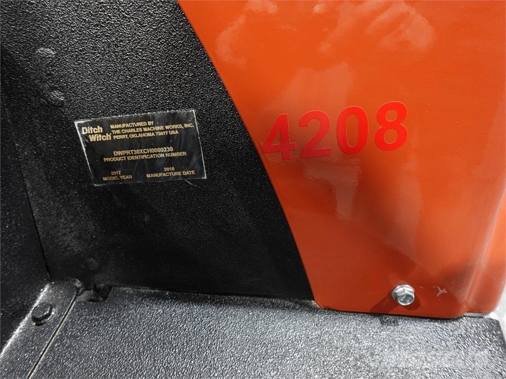 Ditch Witch RT30 Εκσκαφέας χανδάκων