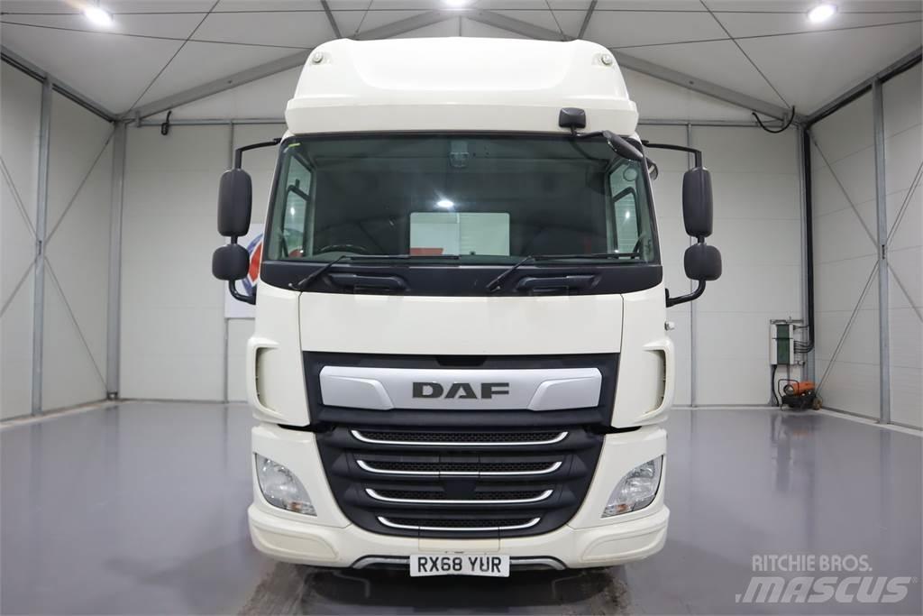 DAF CF450 Τράκτορες