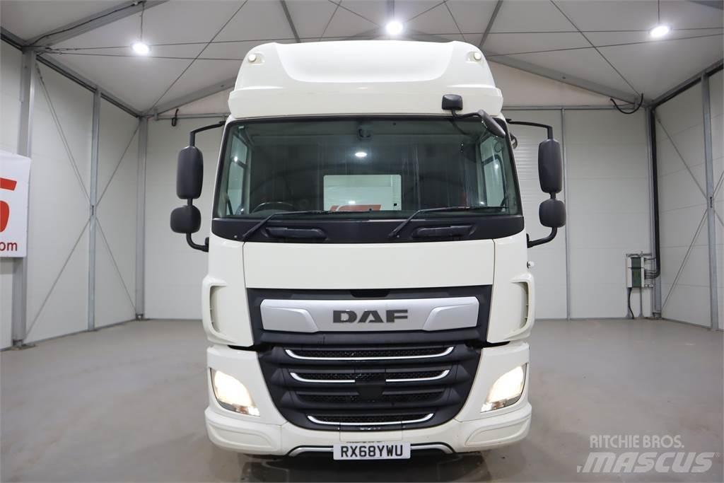 DAF CF450 Τράκτορες