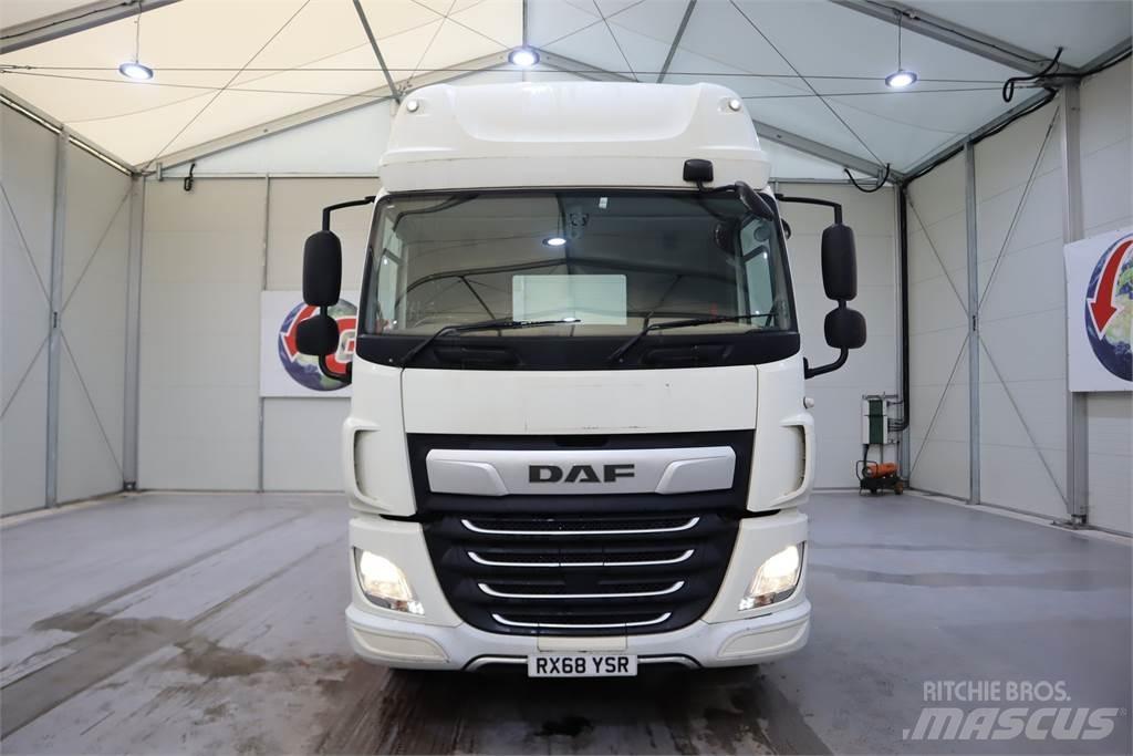 DAF CF450 Τράκτορες