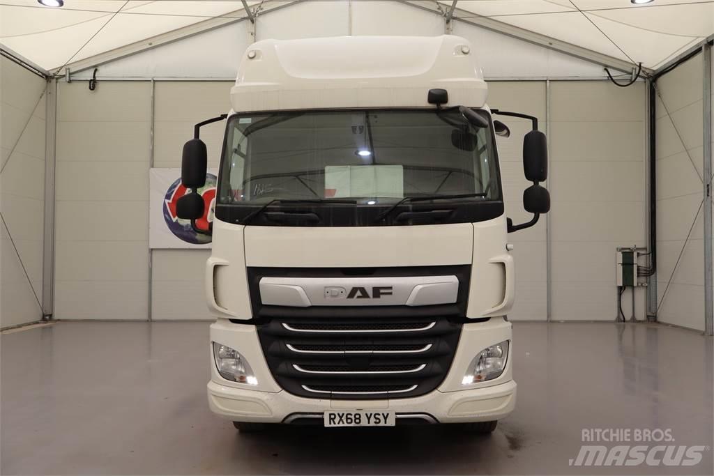 DAF CF450 Τράκτορες