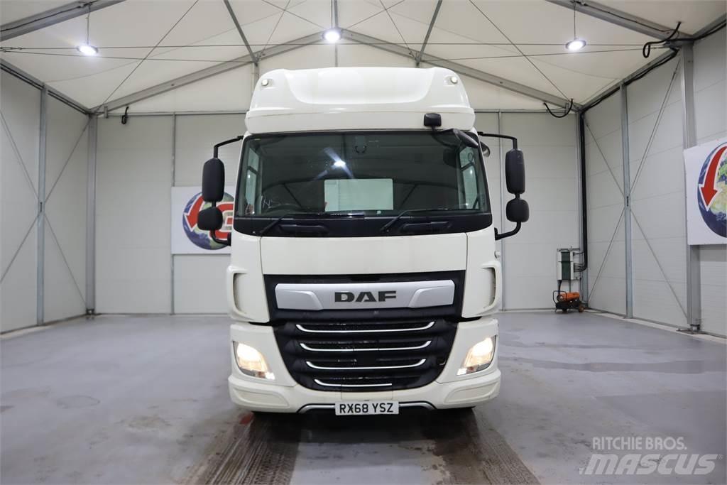 DAF CF450 Τράκτορες