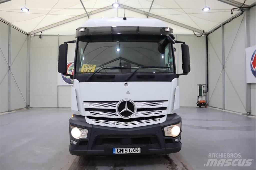 Mercedes-Benz Actros 1840 Τράκτορες