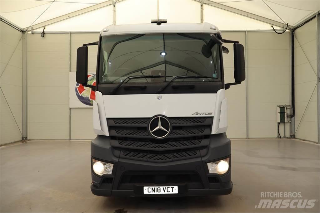 Mercedes-Benz Antos 2542 Τράκτορες