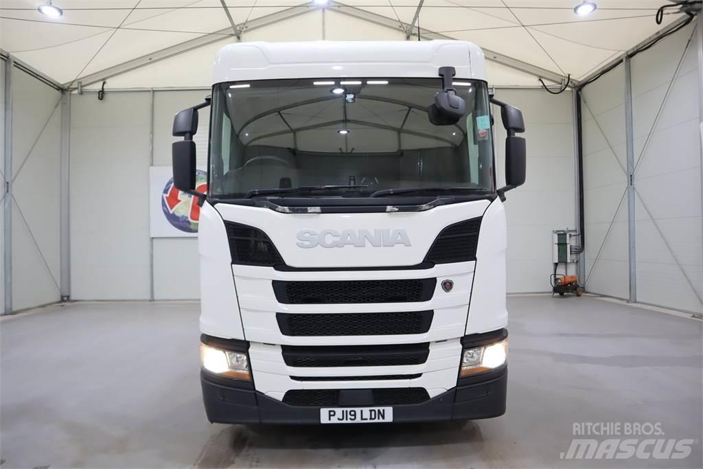 Scania R450 Τράκτορες