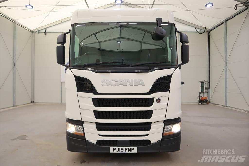 Scania R450 Τράκτορες