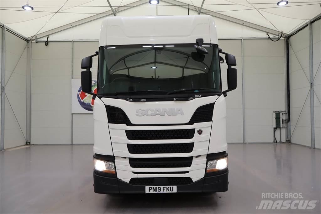 Scania R450 Τράκτορες