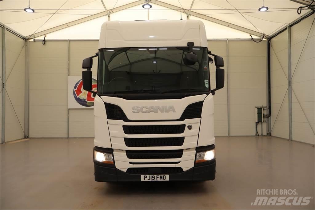 Scania R450 Τράκτορες