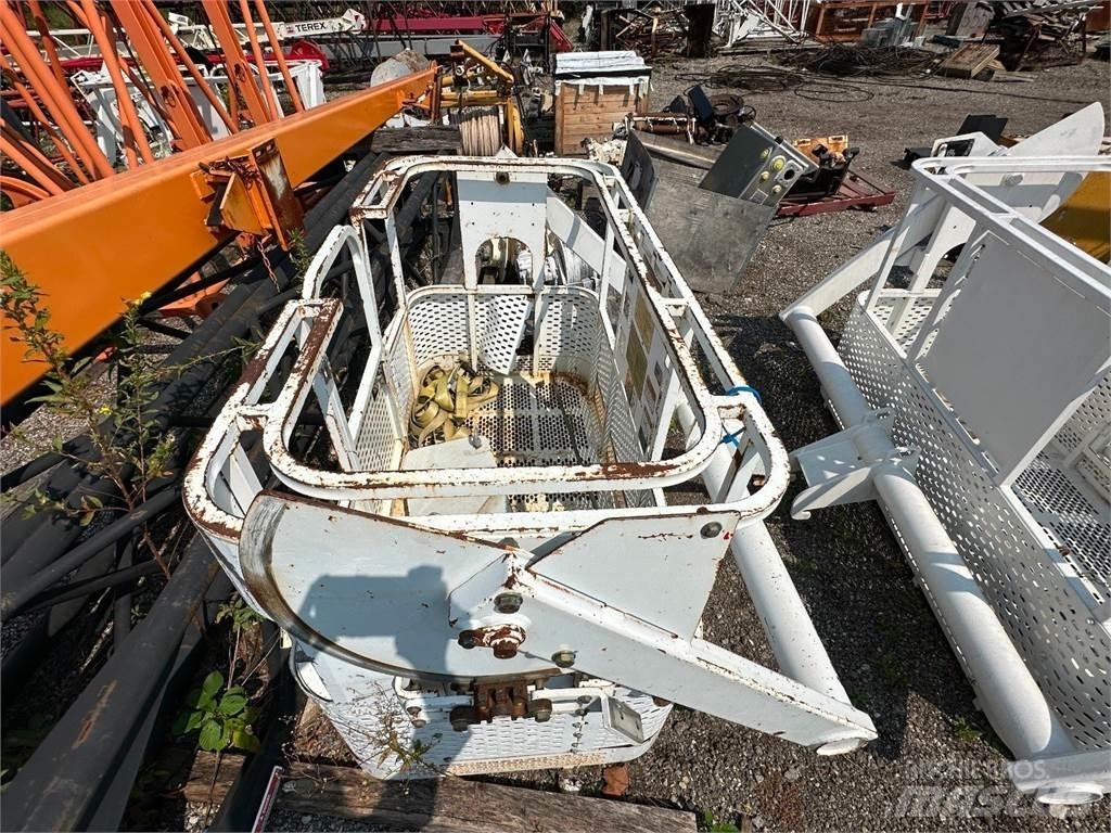 Altec  Εξαρτήματα και εξοπλισμός για γερανούς