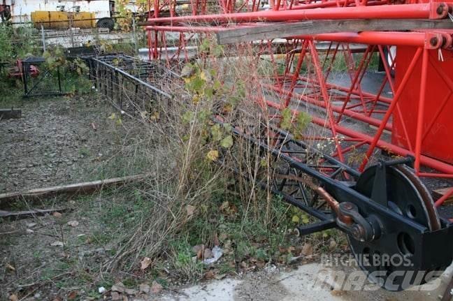 Terex  Μπούμες και κουτάλες