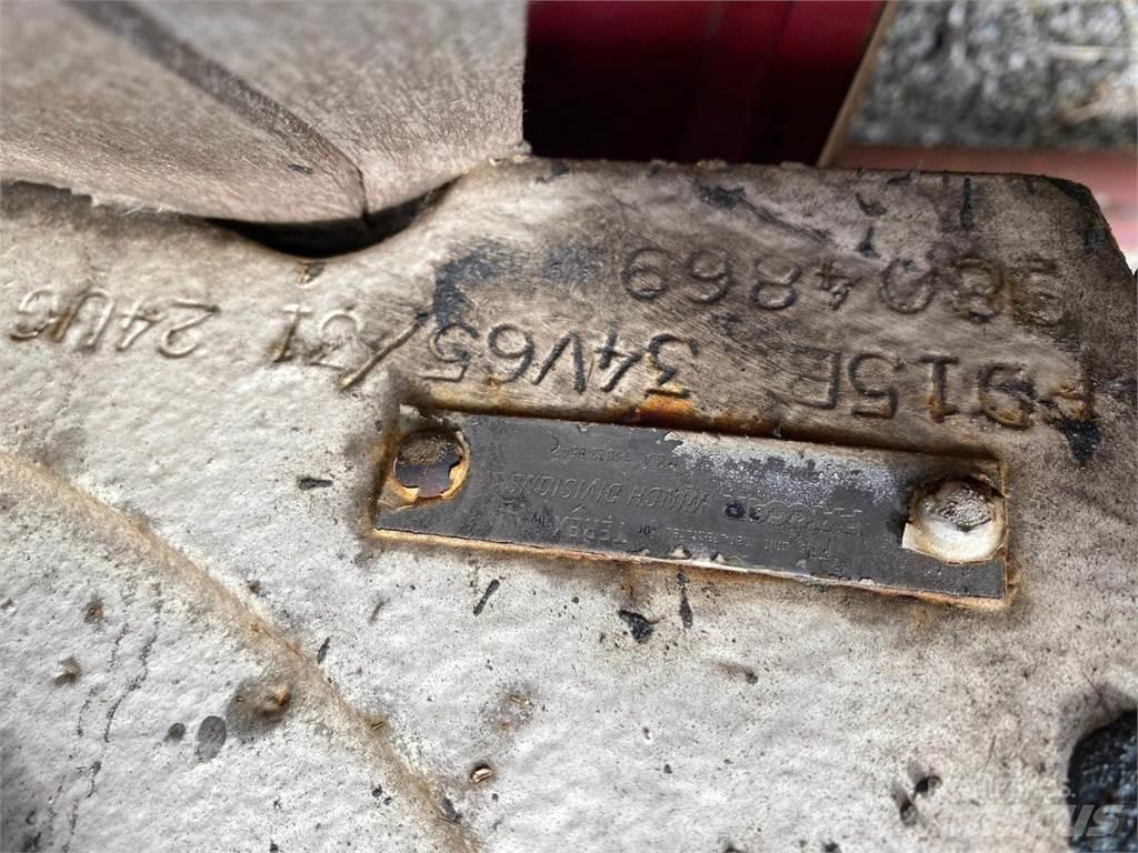 Terex  Αναβατόρια και ανυψωτήρες υλικών