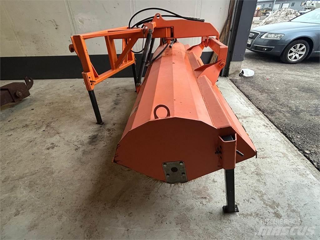 FMG avoharja AH240 Ψήκτρες
