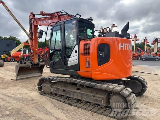 Hitachi ZX 135 US-6 Εκσκαφείς με ερπύστριες