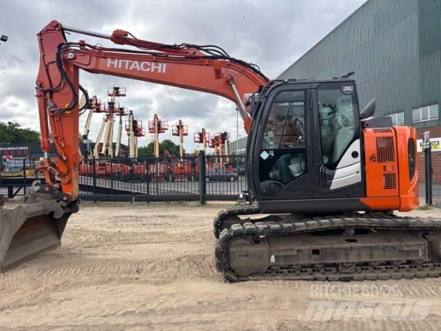 Hitachi ZX 135 US-6 Εκσκαφείς με ερπύστριες