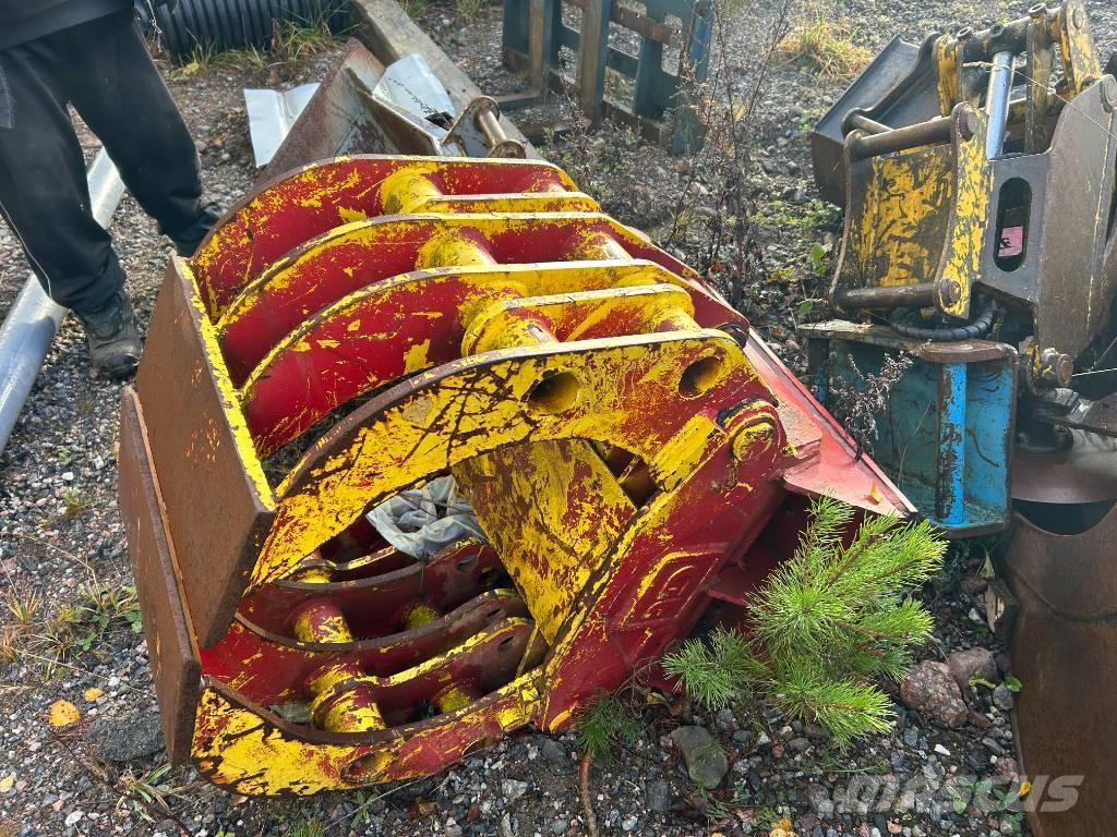 GT purkukoura Αρπάγες