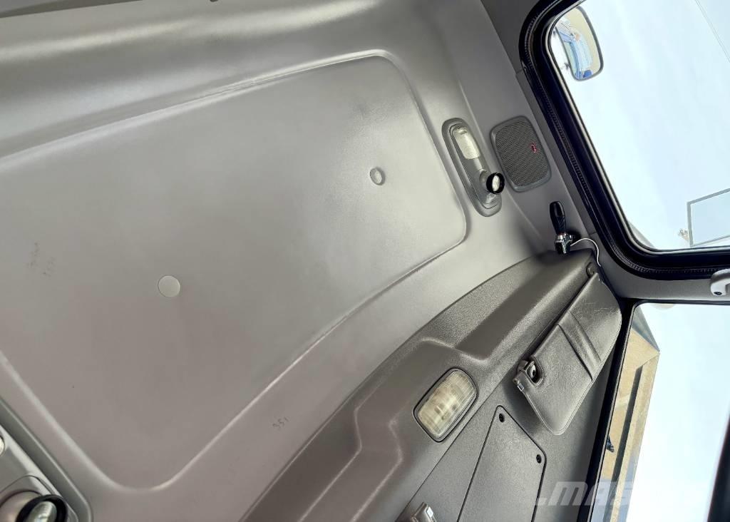 Peterbilt 365 Τράκτορες