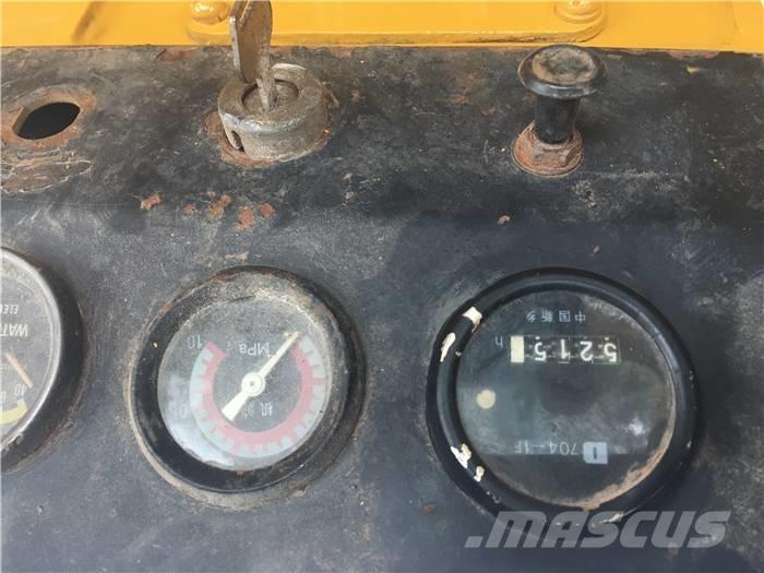 CAT D 7 G Μπουλντόζες με ερπύστριες