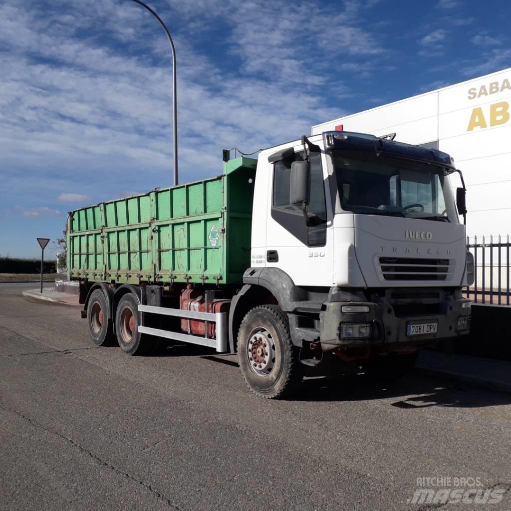 Iveco Trakker 350 Φορτηγά Ανατροπή
