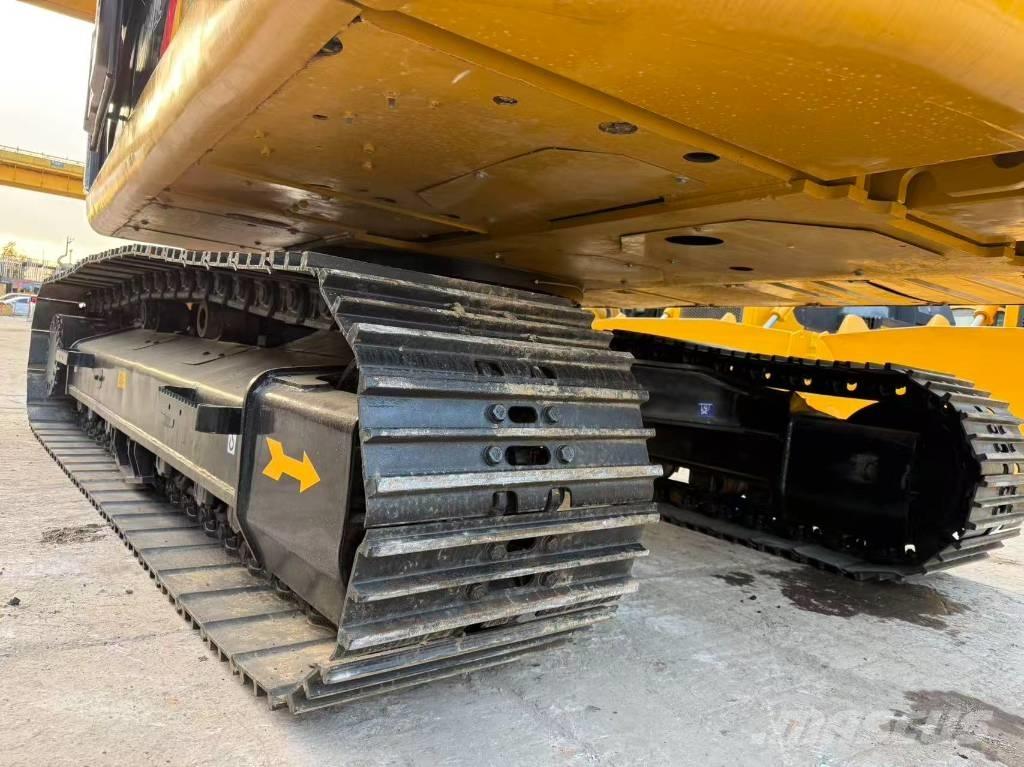 CAT 320D2 Εκσκαφείς με ερπύστριες