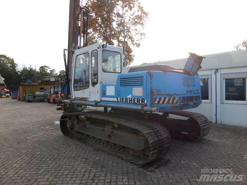Liebherr 902 Βαριά τρυπάνια