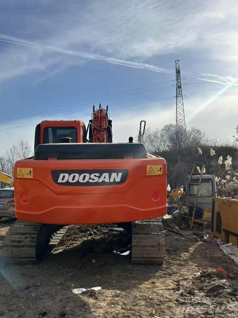 Doosan DX225LC-9C Εκσκαφείς με ερπύστριες