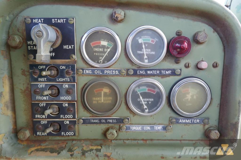 CAT D7F Ex-army Μπουλντόζες με ερπύστριες