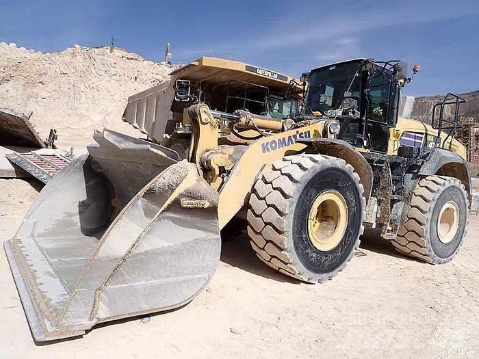 Komatsu WA475 Φορτωτές με λάστιχα (Τροχοφόροι)