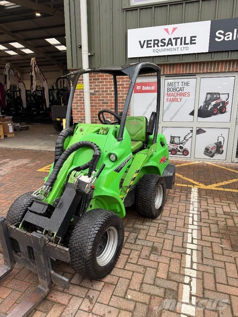 Avant 528 Μίνι φορτωτές