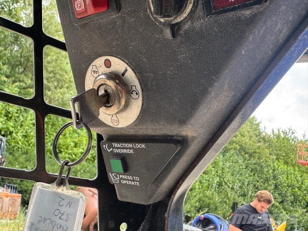 Bobcat S 70 Φορτωτάκια