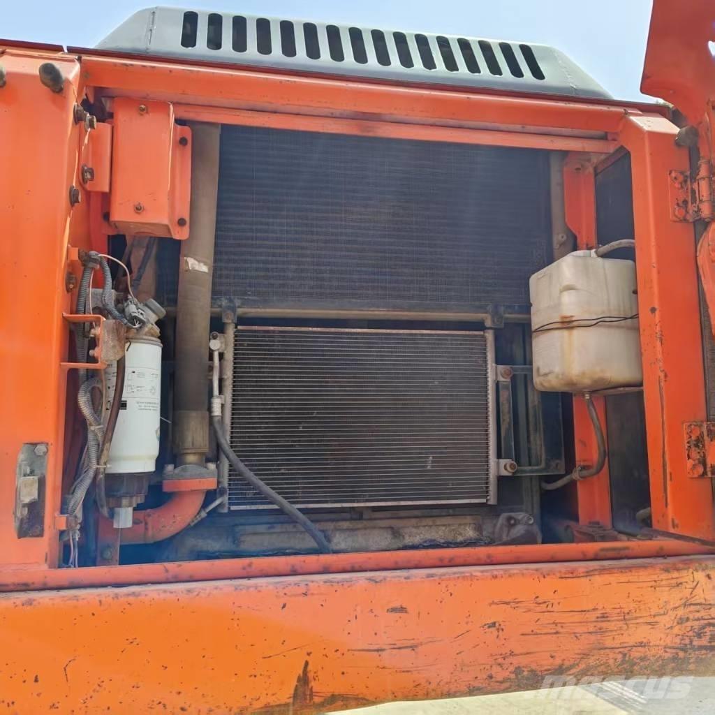Doosan DX 300 LC Εκσκαφείς με ερπύστριες